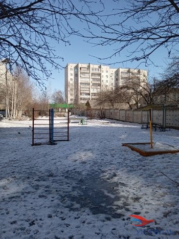 Две комнаты на Молодежи 80 в Октябрьском - oktyabrskoe.yutvil.ru - фото 1